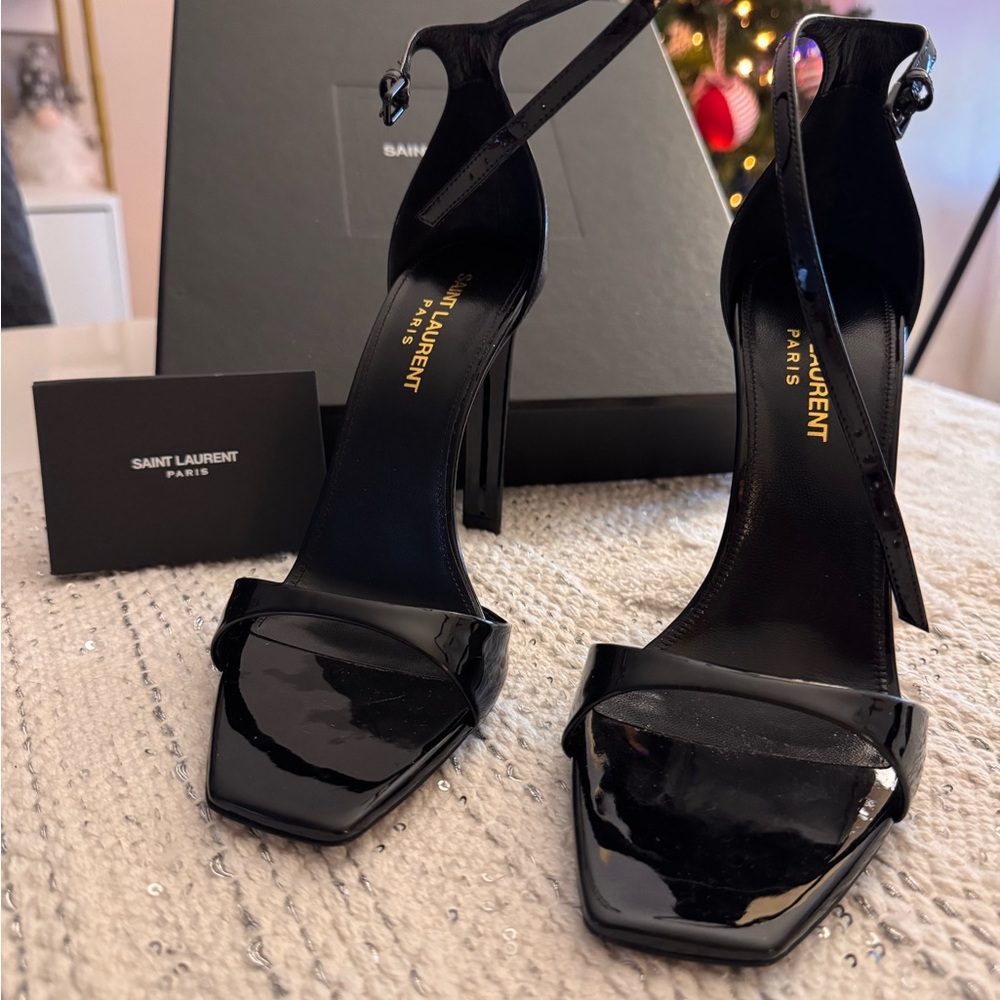 Saint Laurent Glossy Black Heels